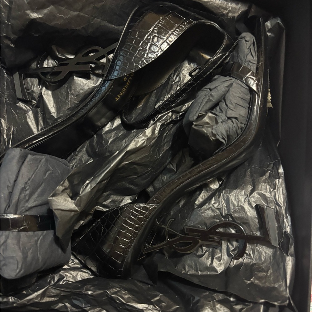 Saint Laurent Black Leather Sandal